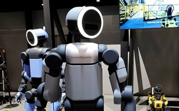 ‘몸’을 갖춘 AI 시대 열렸다...디지털에서 육체로